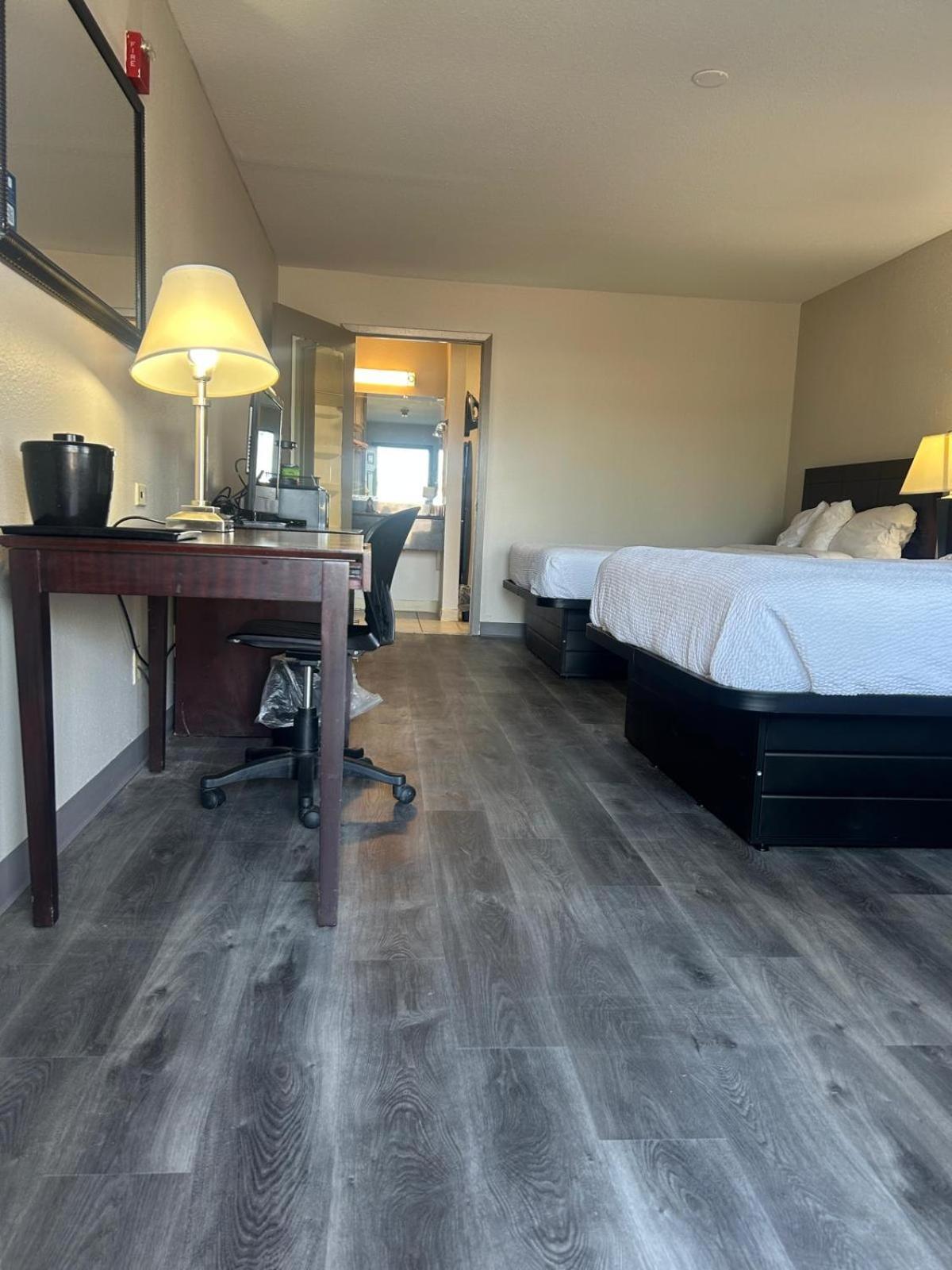 Travelodge By Wyndham Natchitoches Phòng bức ảnh